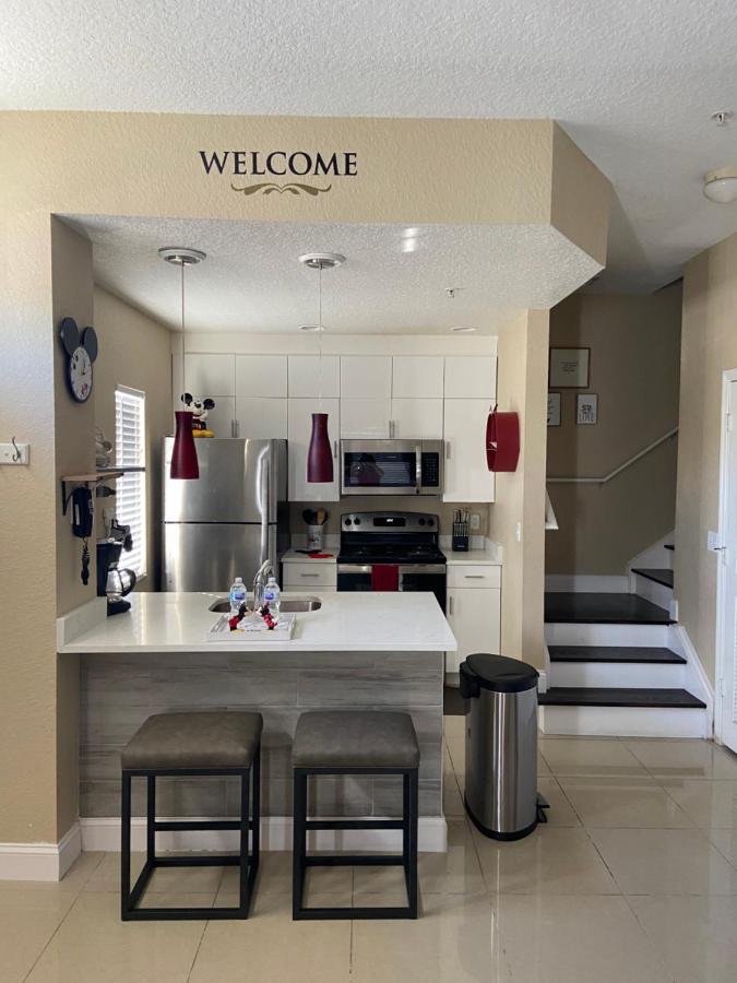 Beautiful Town Home 5 Miles From Disney Entrance Kissimmee Ngoại thất bức ảnh