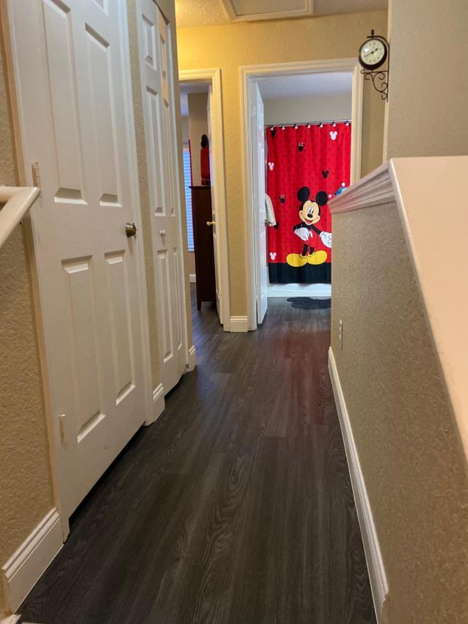 Beautiful Town Home 5 Miles From Disney Entrance Kissimmee Ngoại thất bức ảnh